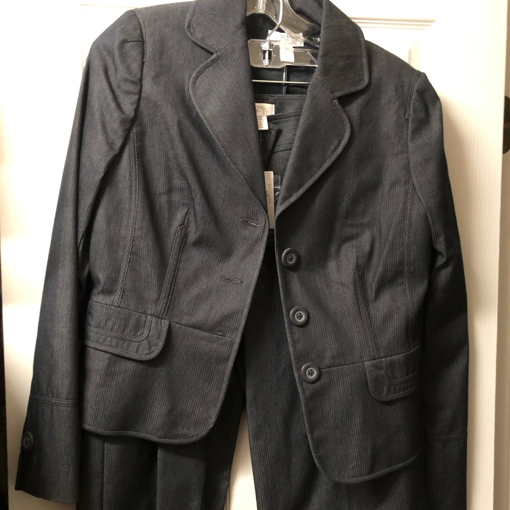 Ann Taylor Loft size 8 denim jacket